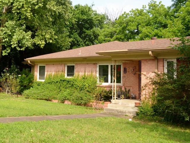 4615 Bull Creek Rd