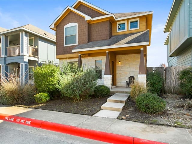 4615 Senda Ln