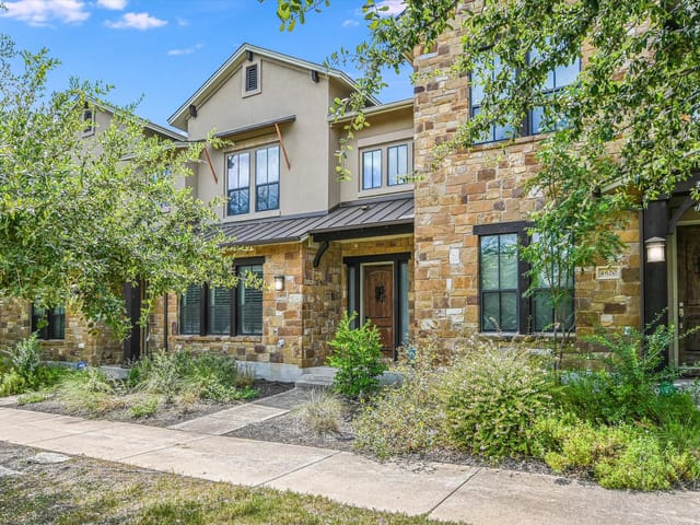 4616 Berkman Dr