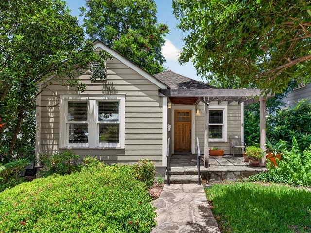 View 4616 Sinclair Ave in Rosedale G 4616 Sinclair Ave - front exterior - Luxury home in Rosedale G, Austin, TX