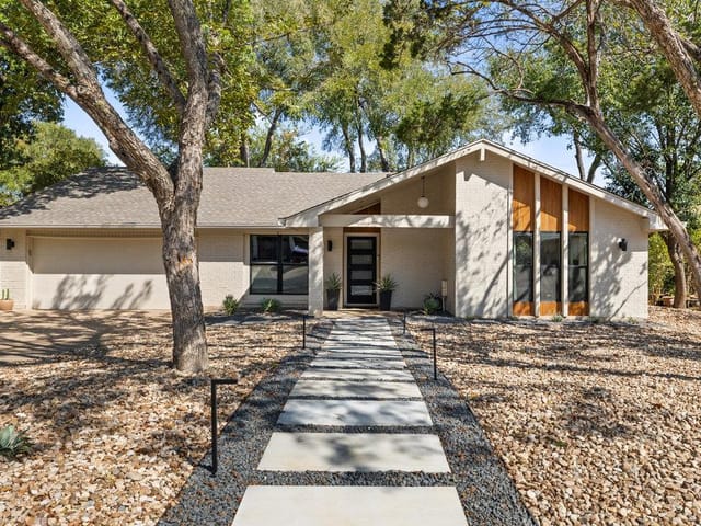 4618 Trail Crest CIR
