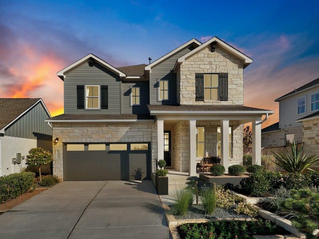 4632 College Square Dr