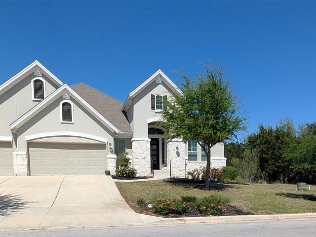 467 Jacksdaw Dr