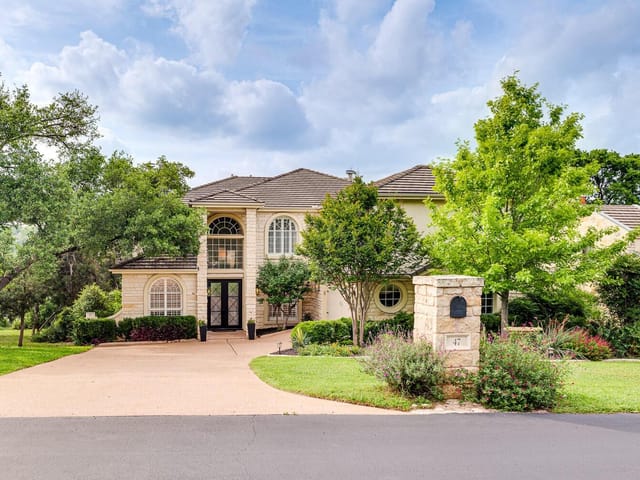 View 47 Waterfall Dr in Hills Lakeway Ph 05 Amd 47 Waterfall Dr - property photo 1 - Luxury home in Hills Lakeway Ph 05 Amd, The Hills, TX