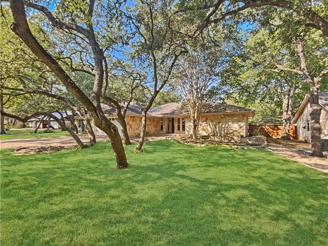 4700 Red Stone Ct