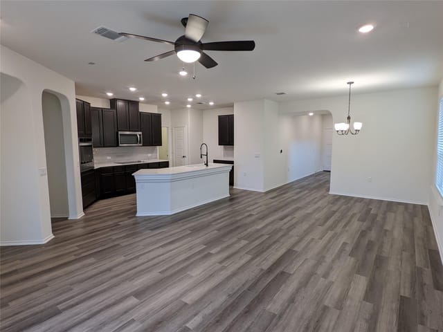 4701 Colmar DR