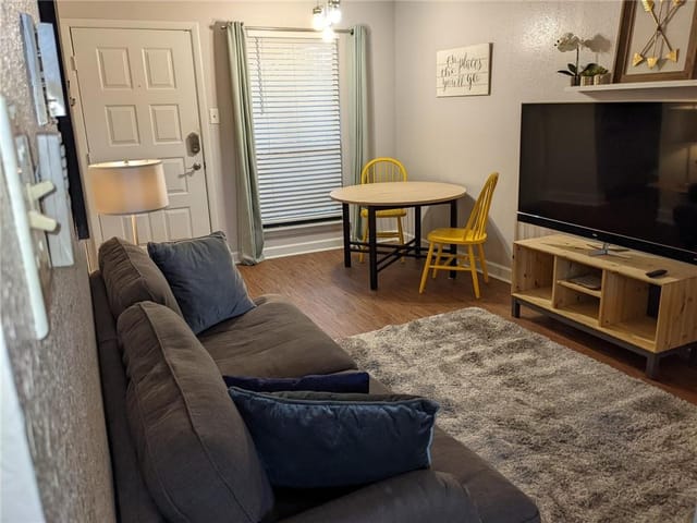 4701 Red River St Unit #201