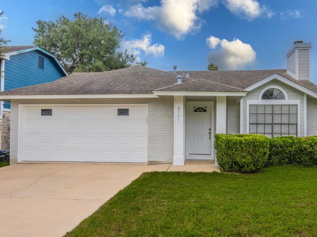 4701 San Simeon DR
