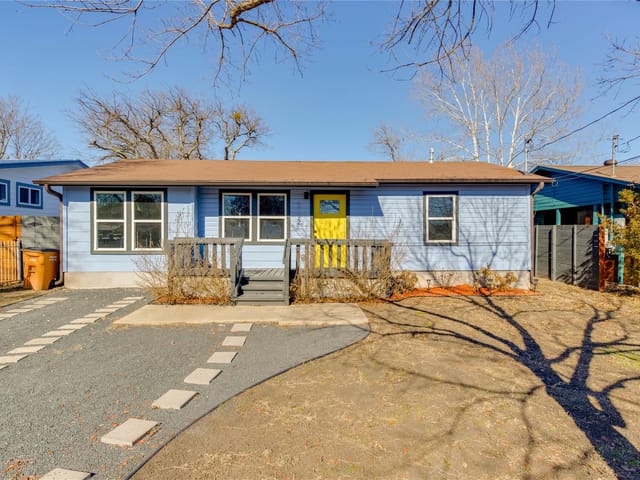 4702 Bandera RD