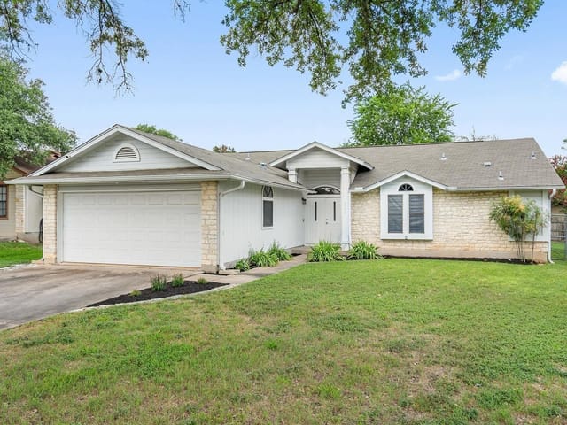4702 Velasco Pl