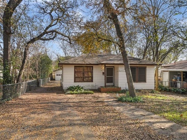 4703 Mount Vernon Dr