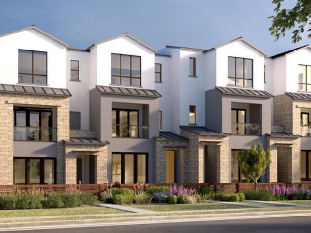4703 Unity Cir