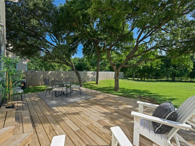 4704 Marblehead Dr