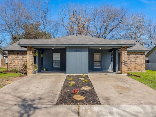 4704 Rocking Chair Rd