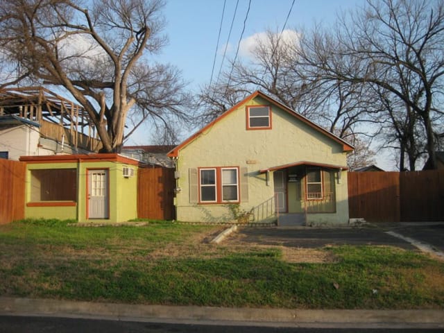 4705 Harmon