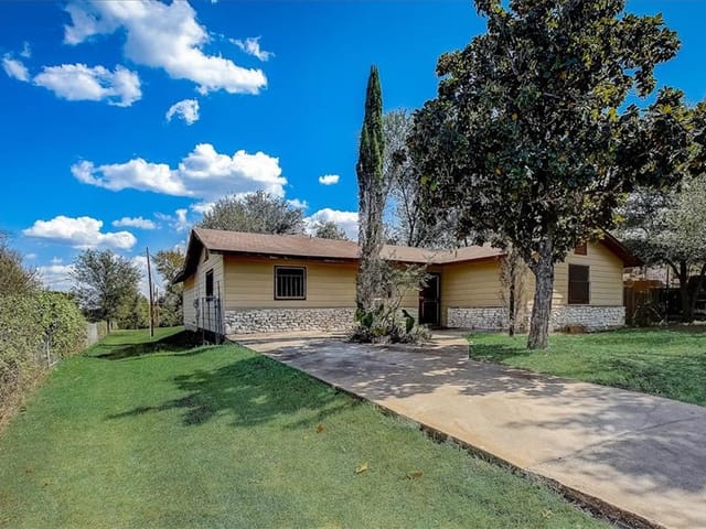 4705 Imperial Dr
