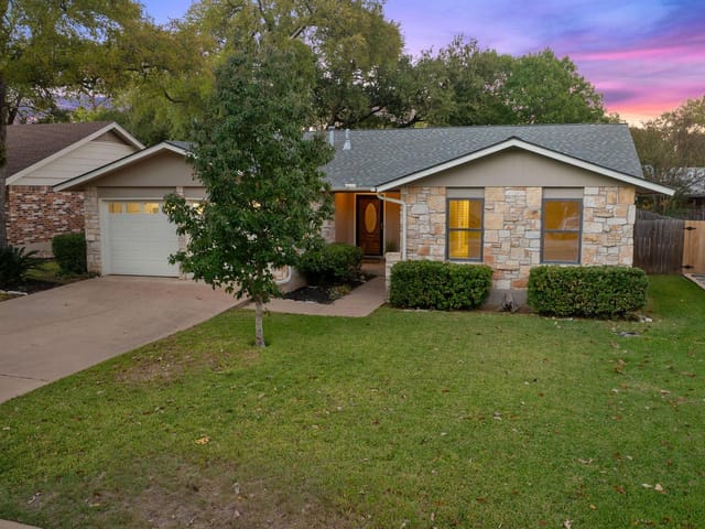 4706 Cap Rock Dr