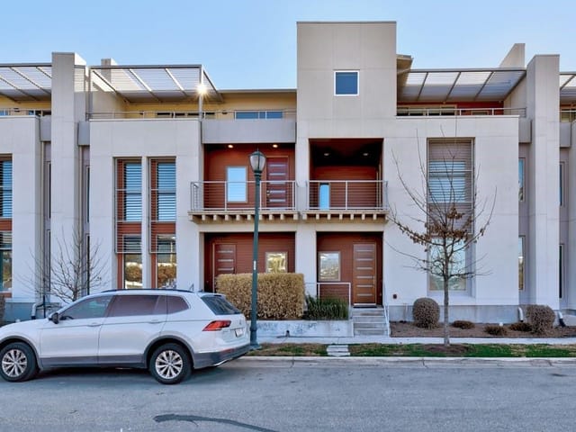 4707 Ruiz St