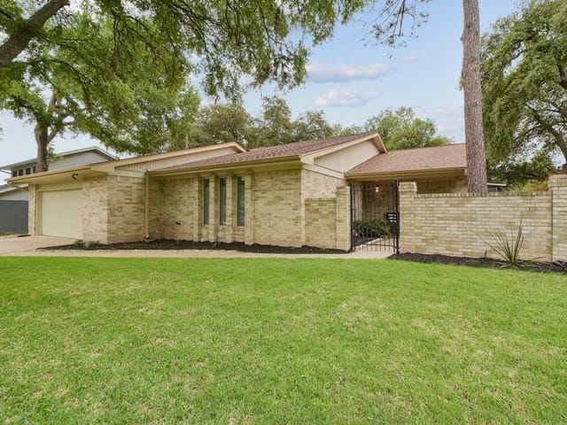 4707 Trail Crest CIR