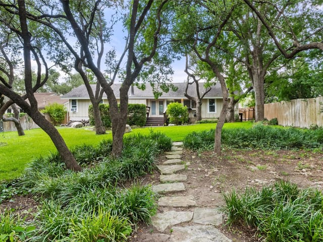 4708 WOODSIDE DR