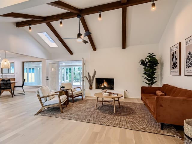 4709 Trail Crest CIR
