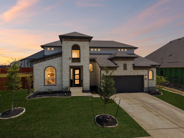 471 Diamondleaf DR