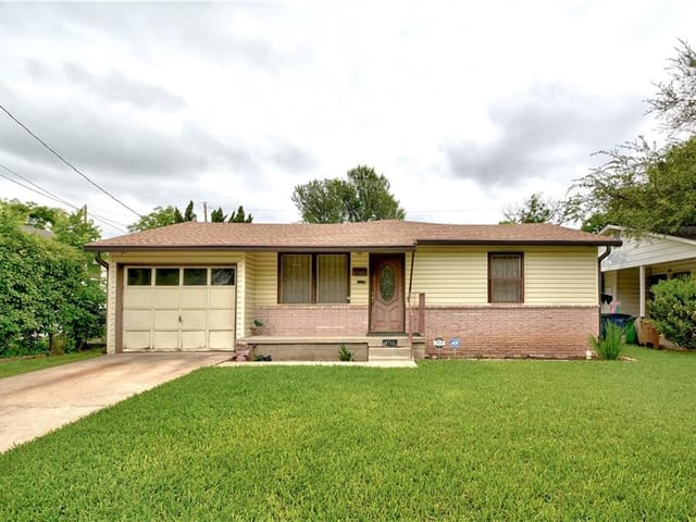 4710 Oak Cliff Dr