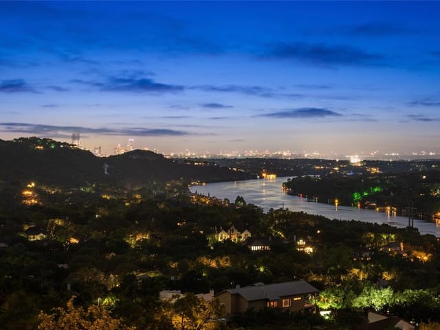 4711 Lookout Mountain Cv