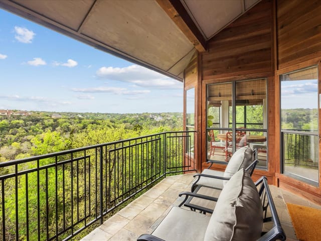4711 SPICEWOOD SPRINGS Rd Unit #290