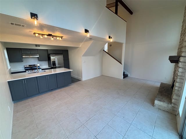 4713 Bull Creek RD Unit #B