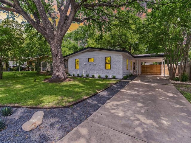 4716 Bandera Rd