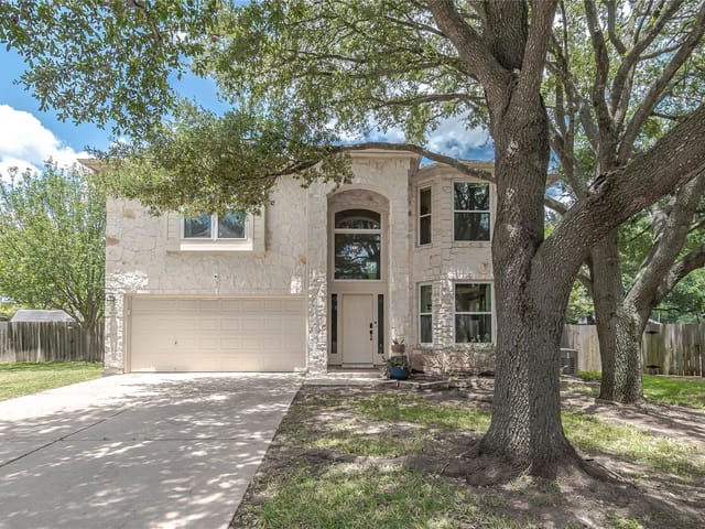 4716 Cockrell CT