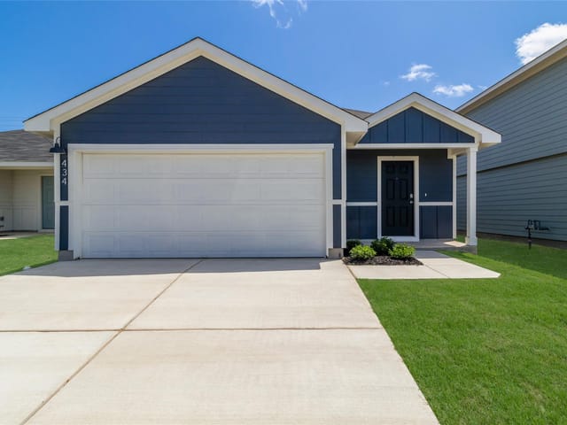 472 Sandringham Loop