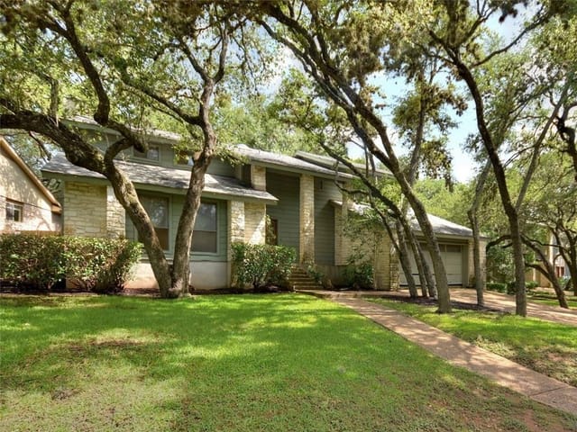 4722 Palisade Dr