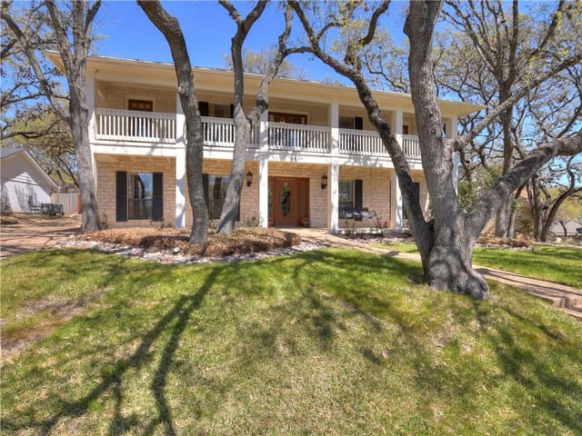 4726 Palisade Dr