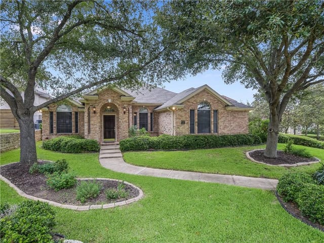 4727 Cat Mountain Dr
