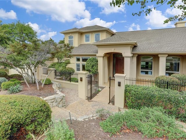 4728 Cat Mountain Dr