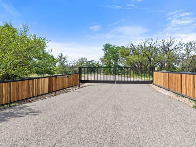 4772-10 County Road 340