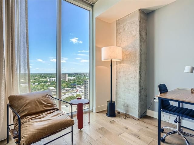 48 E Unit 1806 Ave Unit #1806