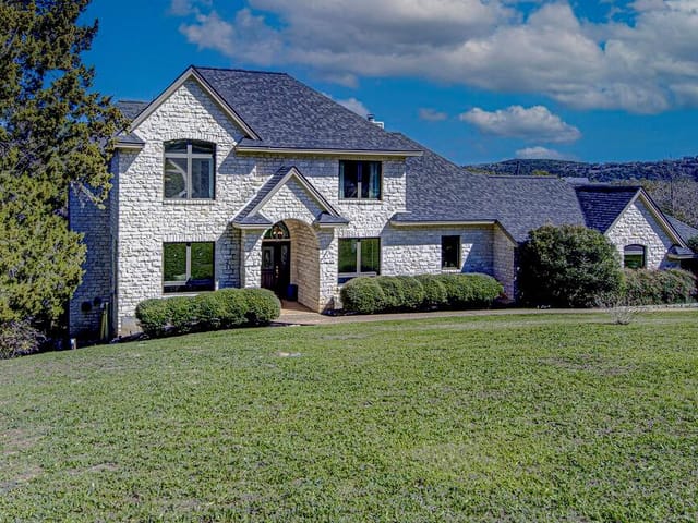 4800 Mantle Dr