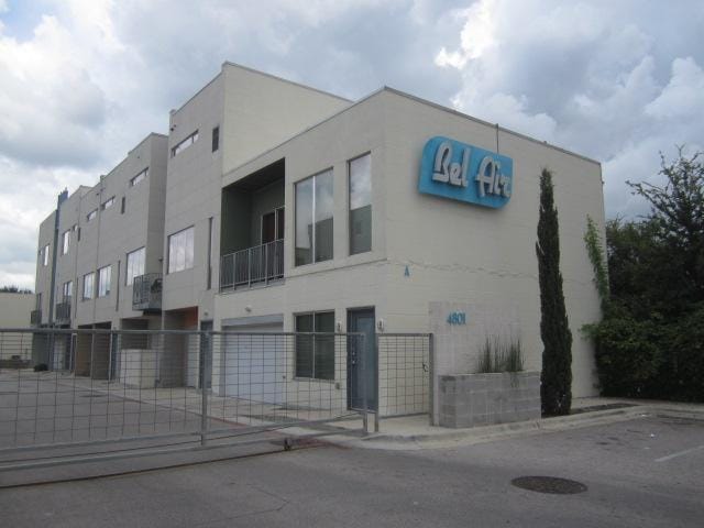4801 S Congress AVE Unit #A2