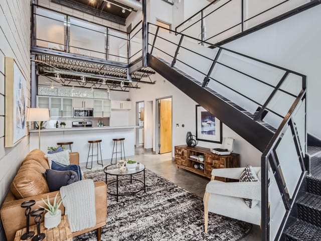 4801 S Congress Ave Unit #H1