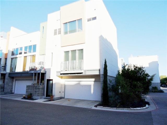 4801 S Congress AVE Unit #J1