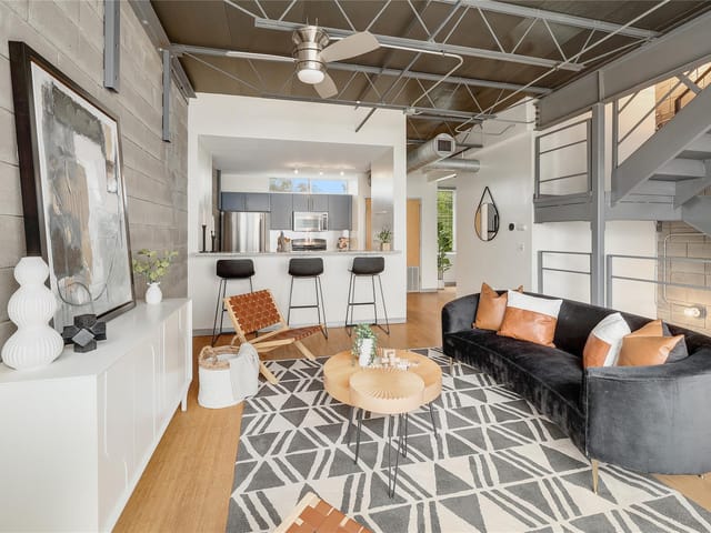 4801 S Congress Ave Unit #P2