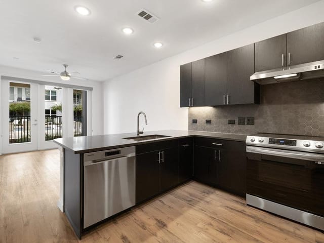 4801 Springdale Rd Unit #1106