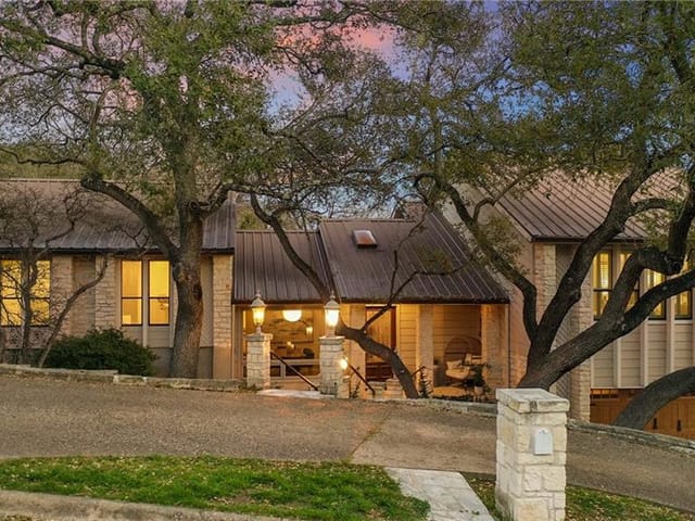 4801 Twin Valley Dr