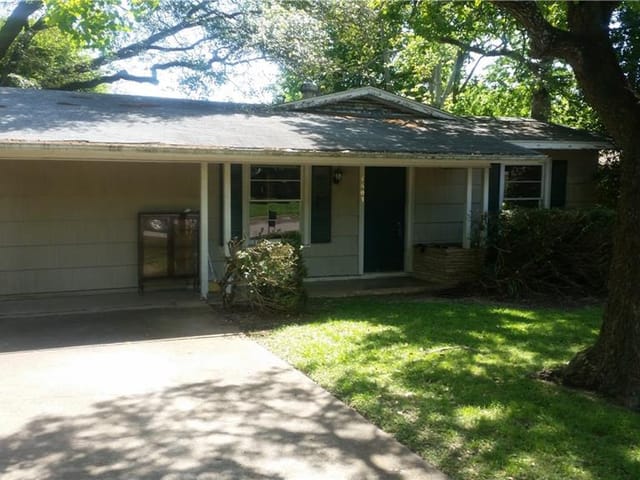4803 W Frances Pl