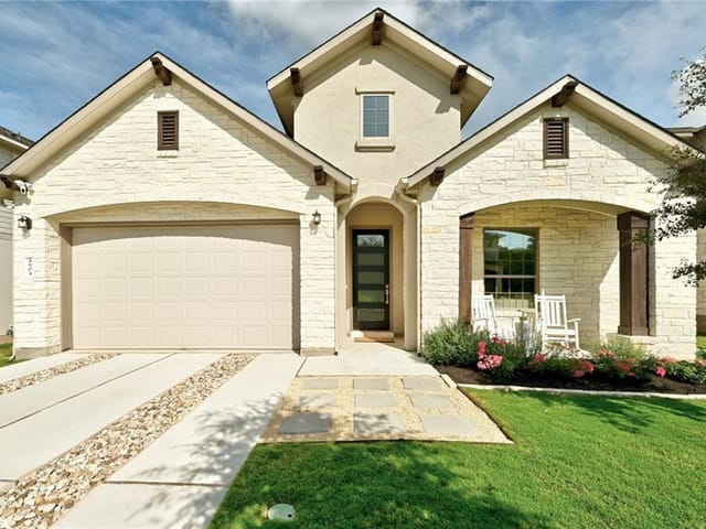 4804 Globe Mallow Dr