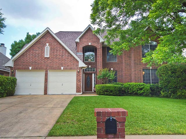 4804 Whispering Valley Dr