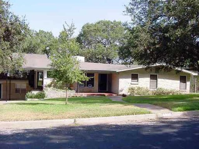 4805 CRESTWAY Dr